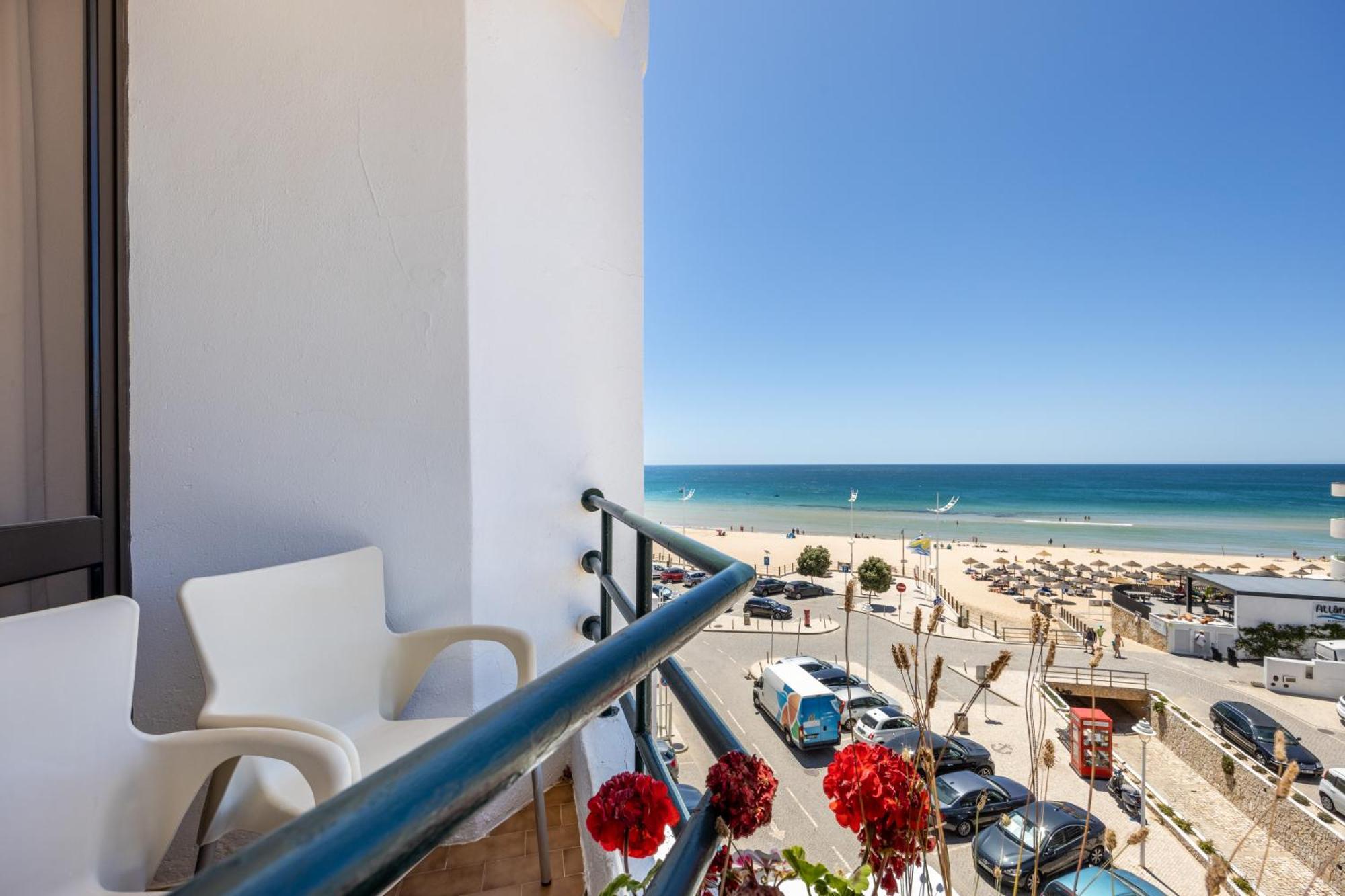 Hotel Residencial Salema Exterior photo